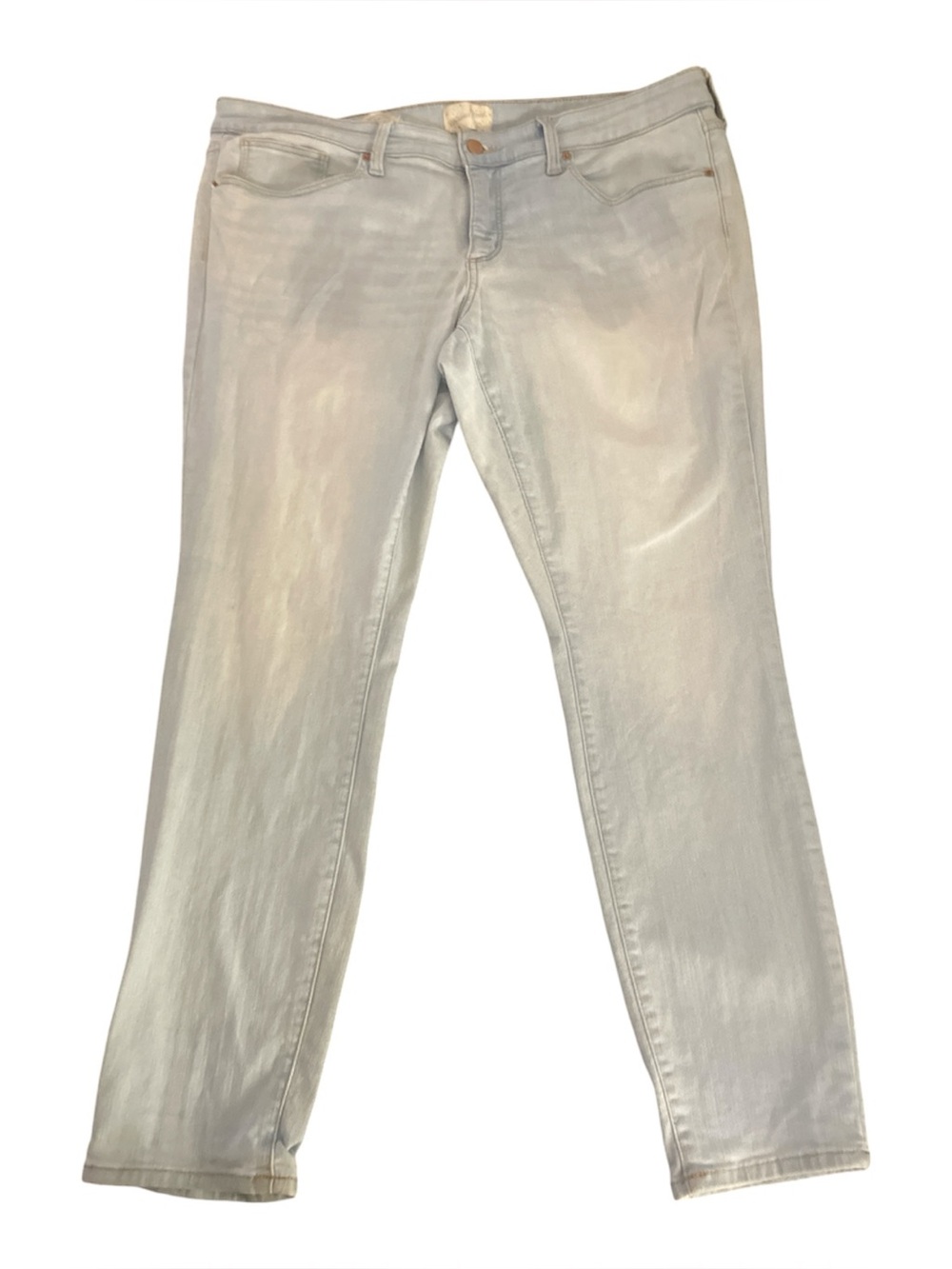 Universal Thread light wash skinny/straight leg jeans